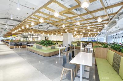 长江家具日志-五彩缤纷的办公空间
因为热爱，所以专注！
39年坚持做家具！
绿色智造，匠【图6】