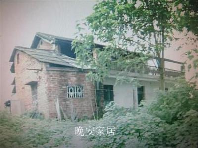晚安家居历程-1986年
曹泽云借房搭建300平米的工棚，与自己兄妹几人创建了晚安的前身长沙【图1】