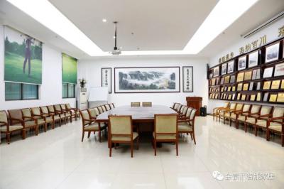 金富丽日志-砥砺前行 敢拼共赢 | 德兴发集团季度工作计划会议如期举行！

人间四月，鸟【图1】
