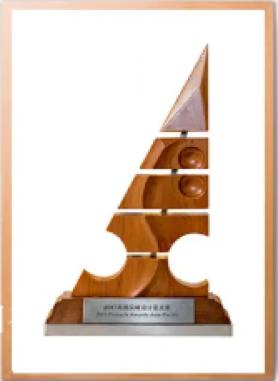 黛柏睿荣誉-黛柏睿的证书荣耀

1996 年，DEBRAH 在广州市白云区成立全球品牌总【图5】