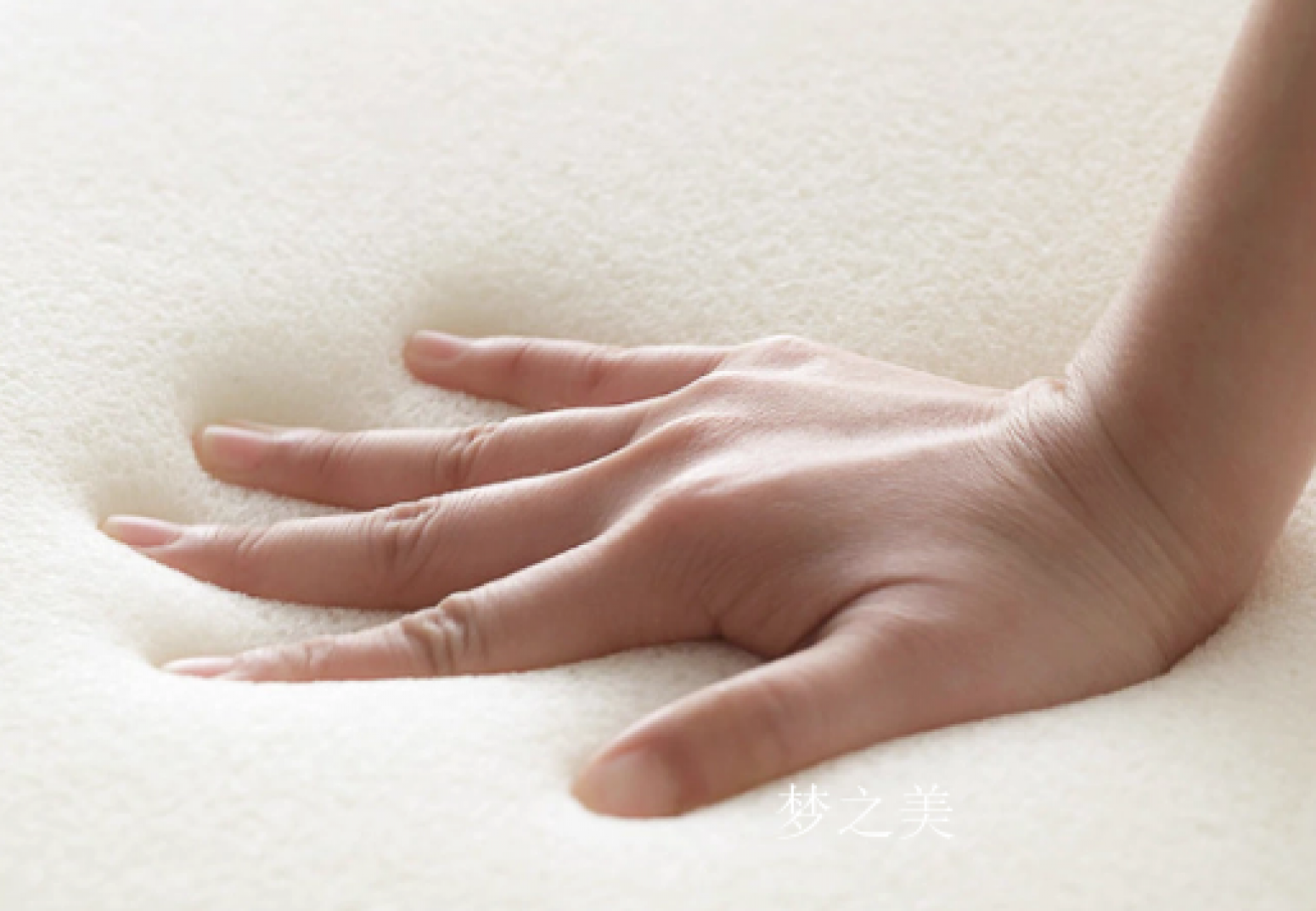 梦之美客卧家具产品《现代简约头层牛皮床架》【图2】