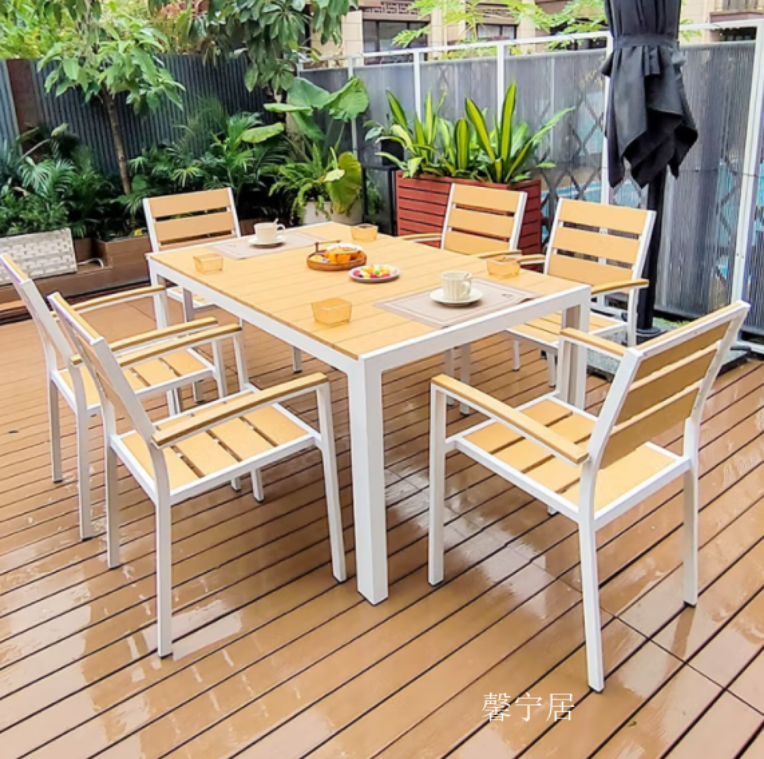 馨宁居户外家具产品《户外桌椅》