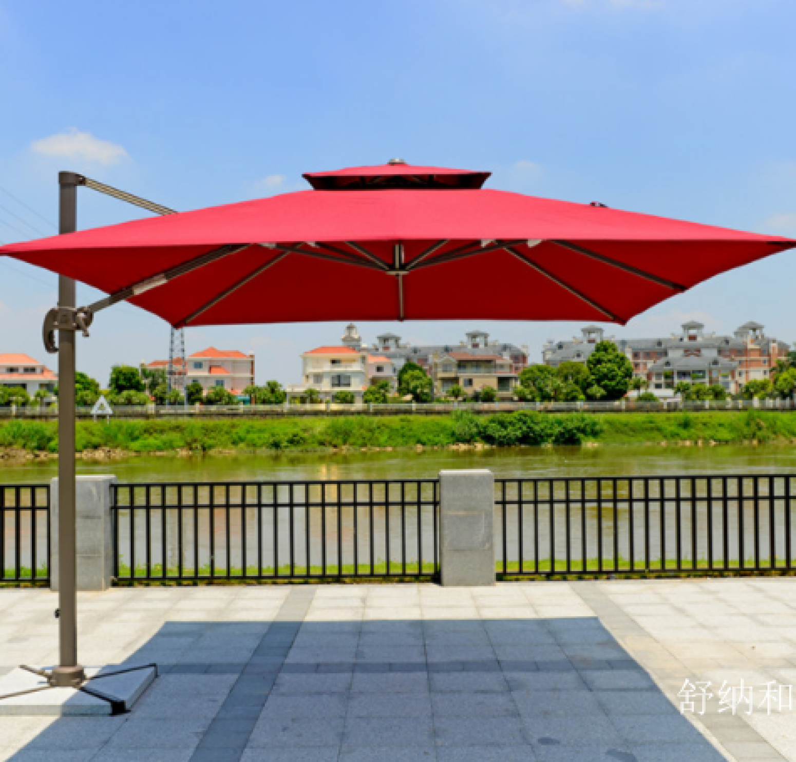 舒纳和户外家具产品《水上乐园户外遮阳伞》【图1】