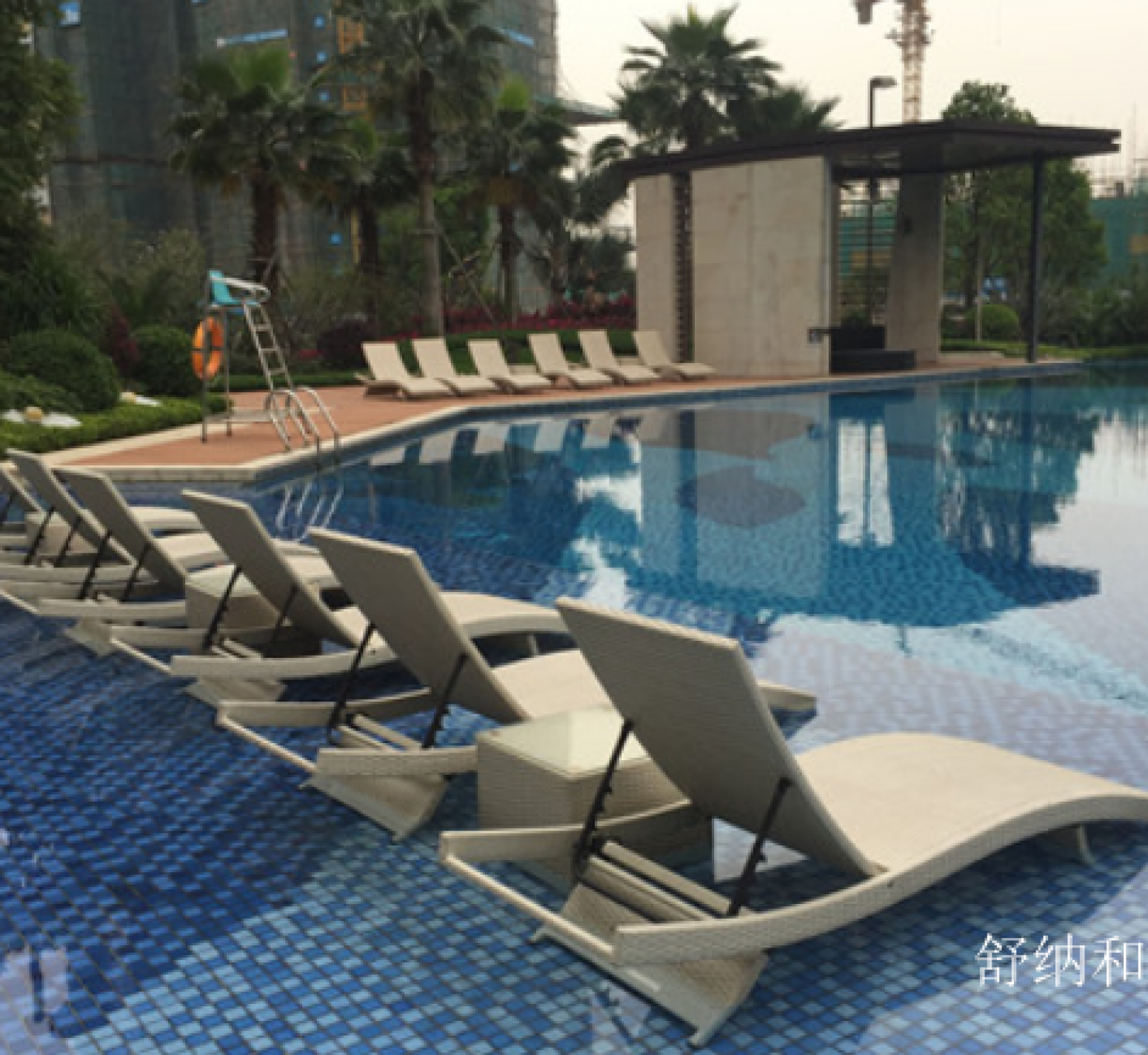 舒纳和户外家具产品《户外沙滩椅泳池躺椅》【图0】