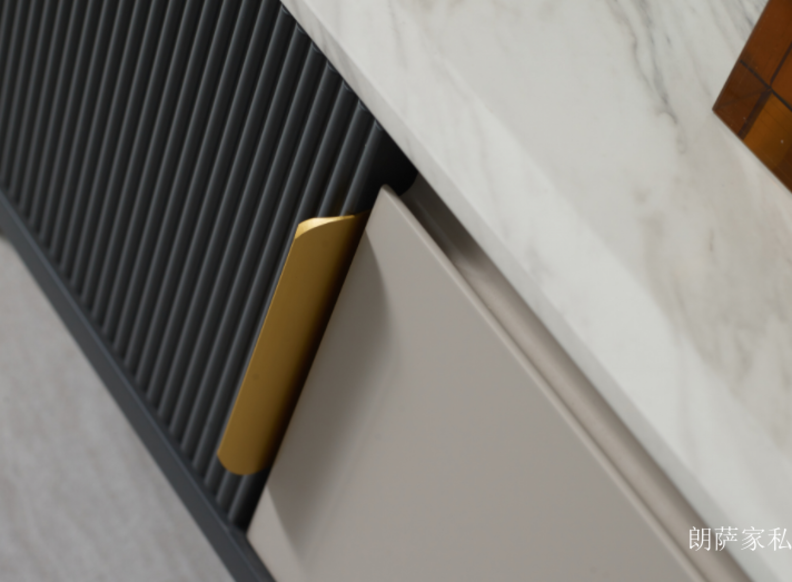 朗萨家私客卧家具产品《奢金灰调大理石电视柜》【图1】