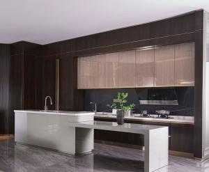 金富丽厨卫家具产品《轻奢定制木质橱柜》议价