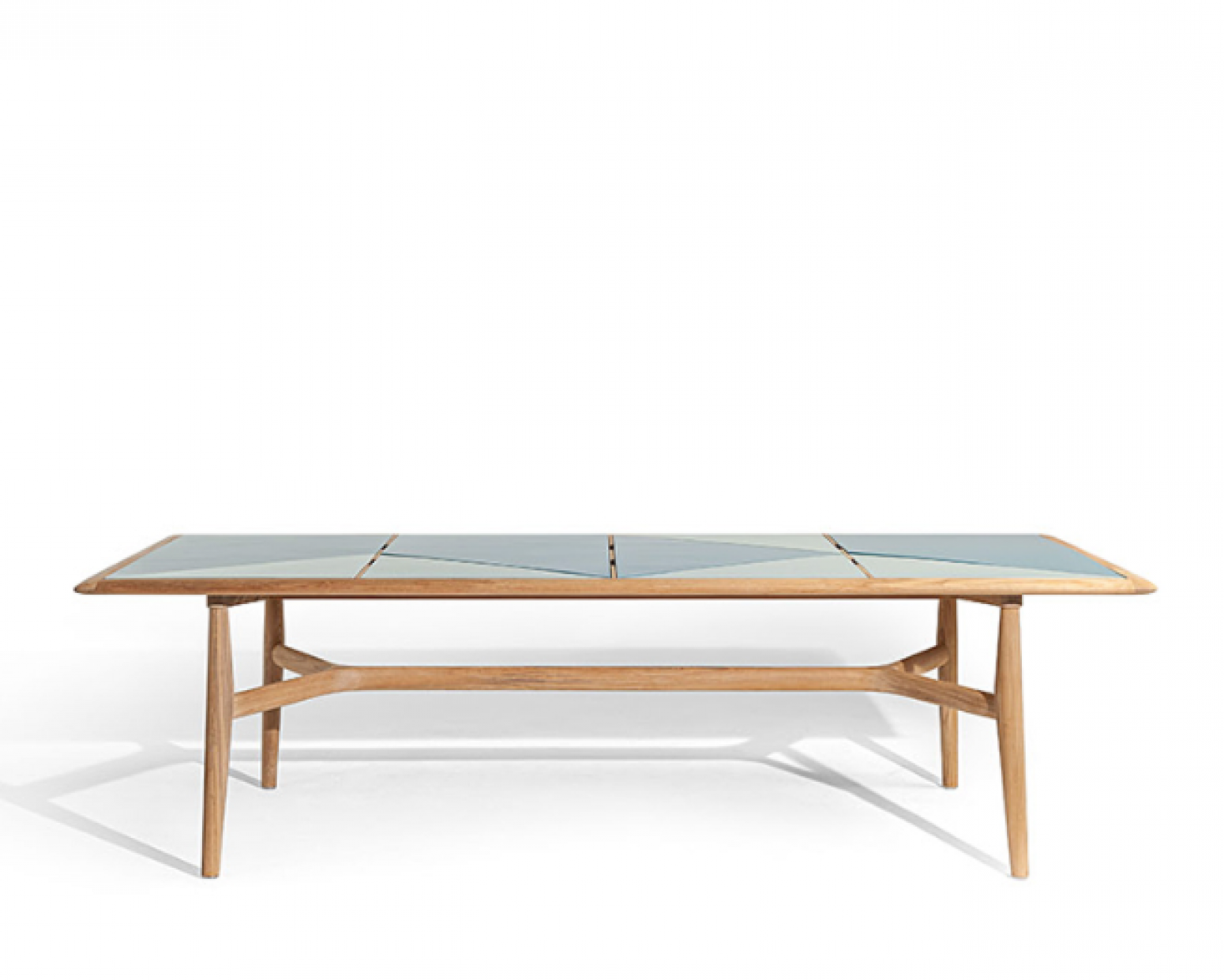 笋卯家居户外家具产品《几何拼色户外餐桌》【图1】