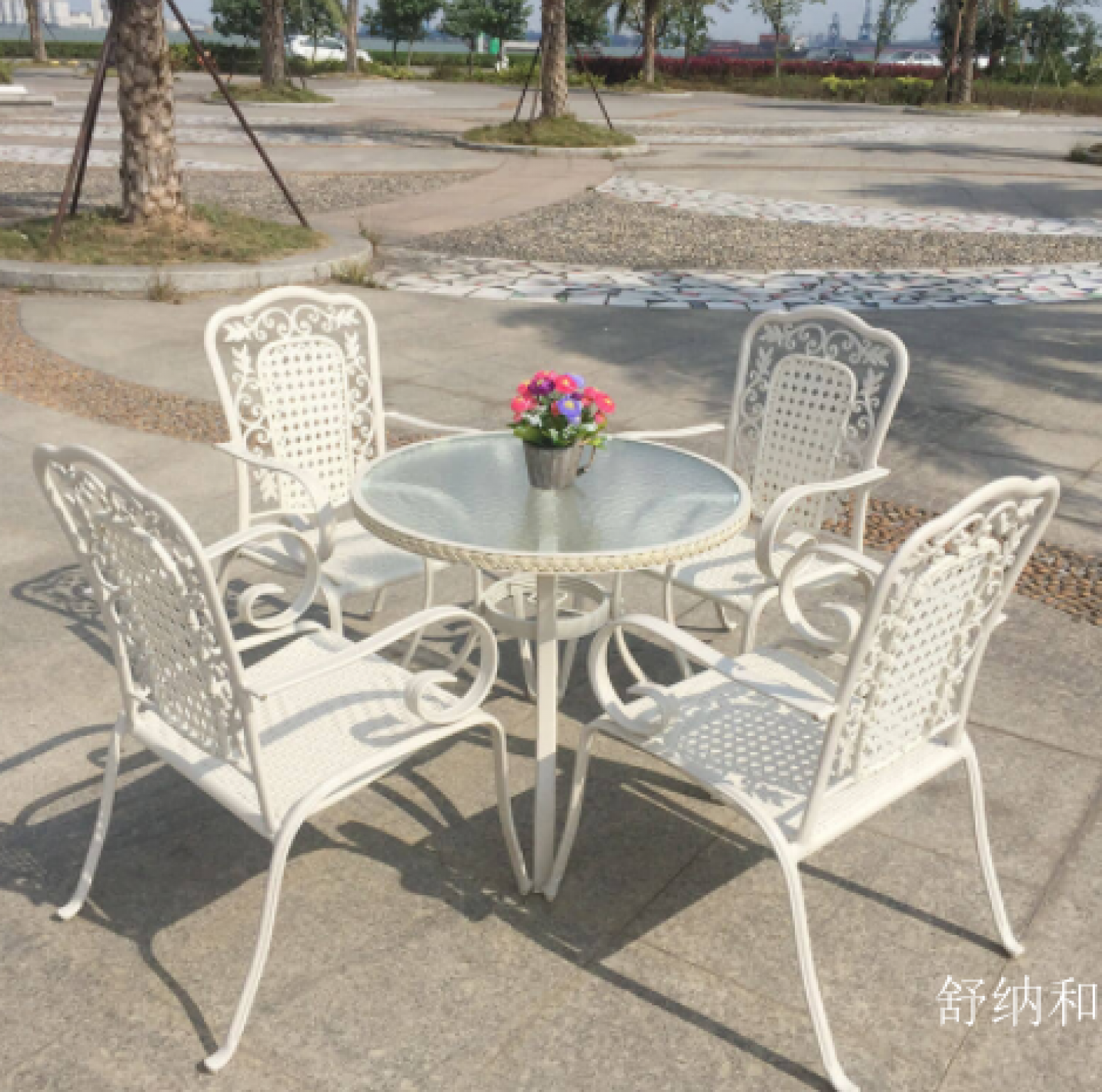 舒纳和户外家具产品《旅游区户外桌椅》【图2】